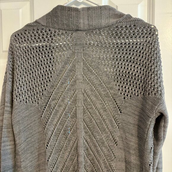 Leo & Nicole Pointelle Open Stitch Long Sleeve Gray Cardigan Wome… - Picture 5 of 9